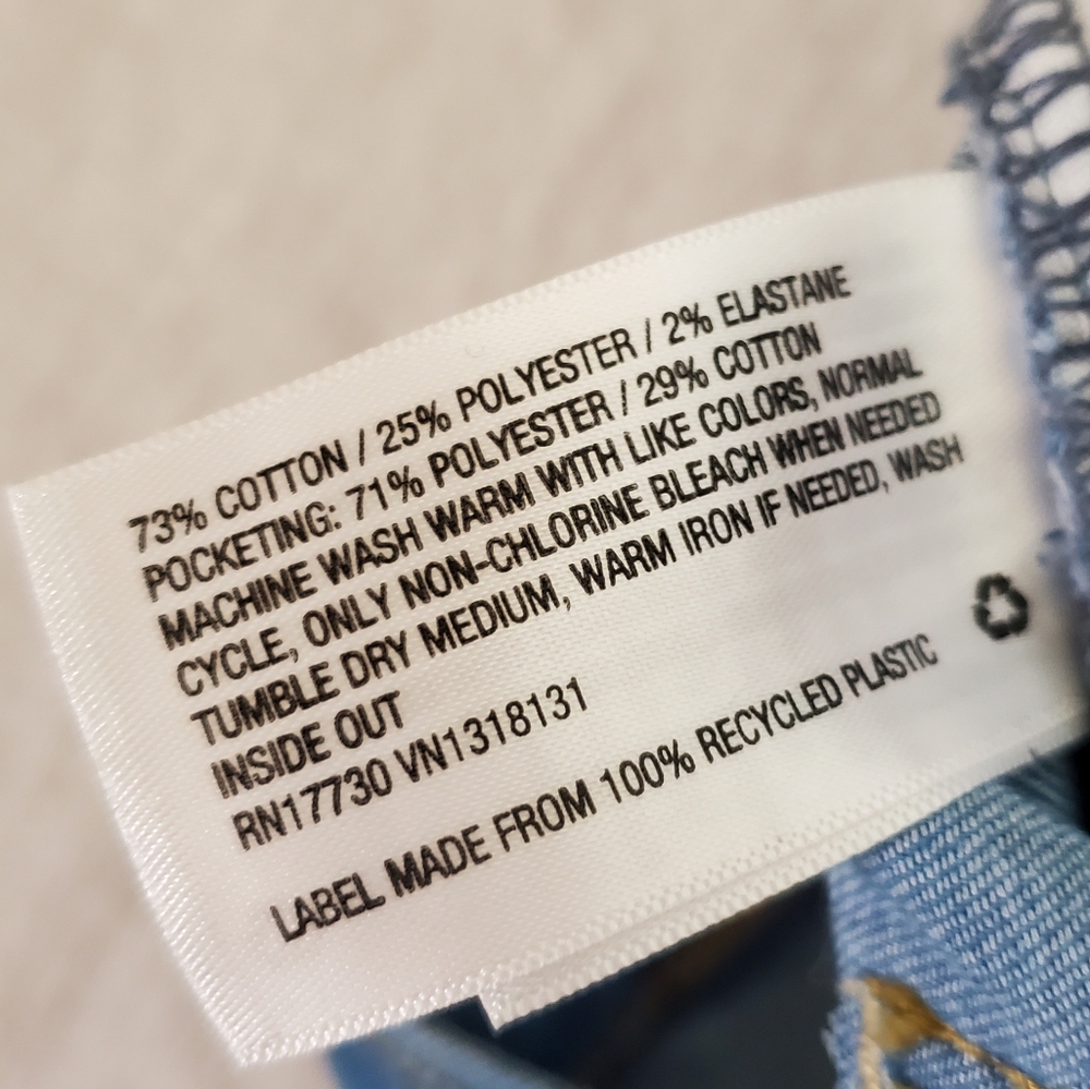 Universal Thread | Women's Light-Blue Washed Deni… - image 8